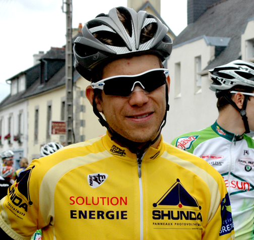 Guillaume Boivin in yellow at Mi AA?Aut Bretagne.[P]Cycle Sport Management Inc.